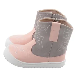 BABYHAPPY حذاء للبنات والأولاد مريح حذاء كاوبوي بتصميم مخصص حاصل على براءة اختراع ومضاد للانزلاق ويعمل بنعل عريض