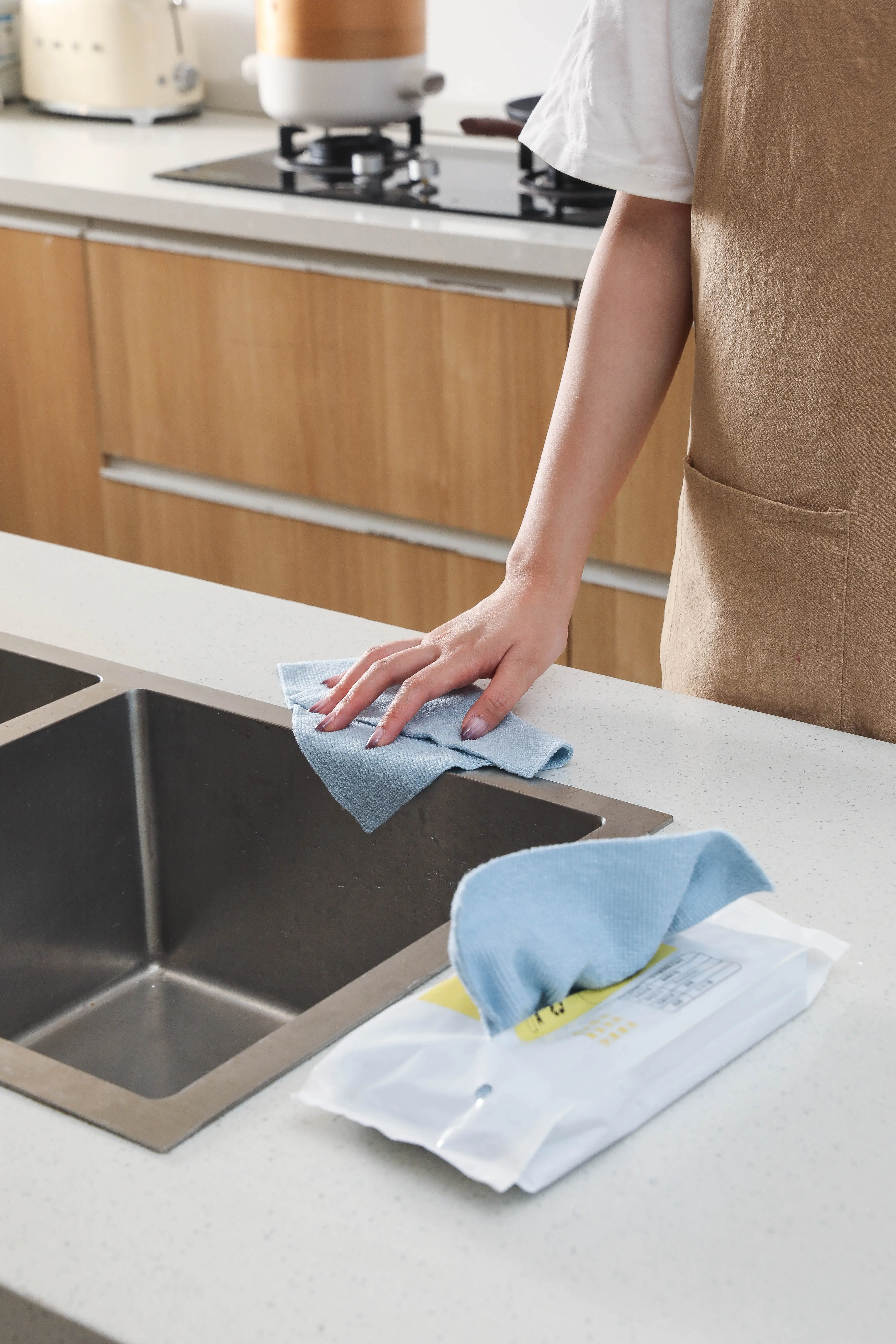 Serviette de nettoyage de cuisine chambre à coucher détachant pratique non pelucheux multifonctionnel chiffon de nettoyage boîte distributrice de microfibres