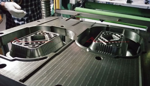 Dây chuyền sản xuất Hộp Ăn Trưa tự động 63t Máy Đục Lỗ khí nén + Feeder + khuôn nhôm container Máy làm - Product Image 6