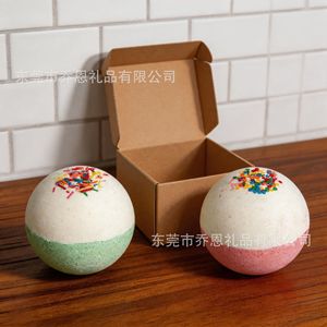 Bombes de bain personnalisées, sphériques, bicolores, parfumées et décorées de paillettes pour le bain - Product Image 4