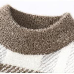 Vente en gros de pulls en laine confortables à col ras du cou pour hommes, tricots à blocs de couleurs rayés anti-rides, style chaud pour l'hiver - Product Image 6