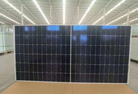 Panneaux solaires bifaciaux monocristallins en silicium de type N 550W-580W à double vitrage, demi-cellules, taille des cellules 182mmX182mm, puissance maximale