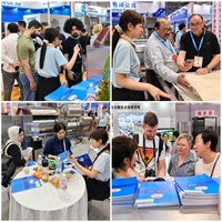 Automatische commerciële meerkleurige koekjesdepositiemodule voor de productielijn van macarons, crèmegebak en koekjes in een koekjesfabriek