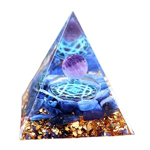 <b>Crystal</b> <b>Chip</b> Pyramid Resin Epoxy Handicraft Desktop Ornament Blue <b>Crystal</b> 5cm 6cm Home Decoration European Style - Product Image 5