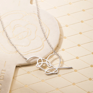Collar Minimalista <span class=keywords><strong>con</strong></span> Corazón de Acero Inoxidable, Colgante Inspirado en K-Pop <span class=keywords><strong>con</strong></span> la Frase 'Love Yourself', Regalo de Joyería para Chicas, Mejores Amigas, Cumpleaños - Product Image 1