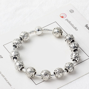 12 breloques en métal représentant les signes du zodiaque pour bracelets - Product Image 3