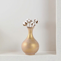 Handgemachte goldene Blumenvase Neuankömmling Minimalist isches Design Metall vase für Hochzeits tisch oder Home Kaffee/Esstisch Dekoration