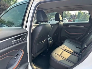 2022 GWM Haval M6 Automatique Volant à Gauche Intérieur Sombre Essence SUV Offre Spéciale Prix Abordable <span class=keywords><strong>Voiture</strong></span> d'<span class=keywords><strong>Occasion</strong></span> pour l'Exportation - Product Image 6