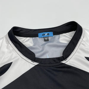 เสื้อฟุตบอลทีมฟุตบอลปรับแต่งโลโก้ได้ - Product Image 4