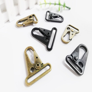 Metal Eagle Beak Hook Tactical Buckle Keychain Belt Carabiner <b>Backpack</b> Accessory Iron Plated <b>Black</b> Bronze - Product Image 1