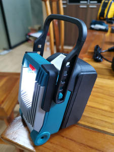 Reflector inalámbrico portátil para Makita, luz de trabajo de 18V, Compatible con batería de iones de litio Makita / Milwaukee de 14,4 V y 18V - Product Image 5