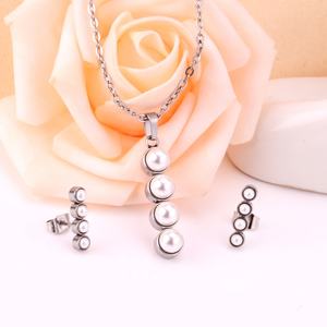 Conjunto de Joyería de Moda para Mujer, Collar Largo con Colgante de Perlas y Aretes, en Acero Inoxidable con Baño de Oro de 18K, Resistente al Agua - Product Image 3