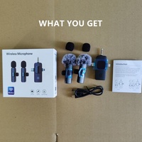 Microfono Lavalier Wireless 3 in 1 a Doppio Bavero per iPhone, Android, Fotocamera, Interviste, Live Streaming, YouTube, TikTok