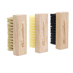 Brosse de nettoyage de chaussures <span class=keywords><strong>Klear</strong></span> en poils naturels PP avec manche en bois - Écologique, multifonctionnelle, légère - Product Image 1