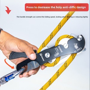 Descensor Antipánico de Aluminio CAMNAL para Cuerda de 10-12 mm, Capacidad de 300 kg, Descenso de 100 m, Utilizado en Escalada, Rescate, Arboricultura y Trabajo Aéreo - Product Image 4