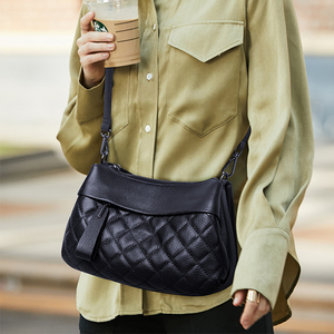 Sac à bandoulière ZENOS de luxe en cuir véritable avec texture cuir, design tendance, motif diamant, sac de transport sous le bras - Product Image 3