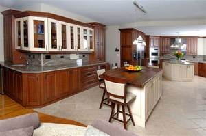 Meuble de cuisine intégré sur mesure avec évier, cuisinière, rangement latéral et espace repas - Product Image 4