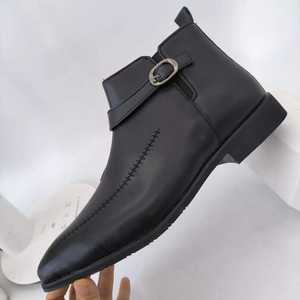 Bottes Chelsea brodées tendance pour hommes britanniques, avec fermeture éclair latérale, respirantes, confortables, grandes tailles, pour affaires - Product Image 3