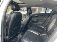Chevrolet Cruze 2018 320 Automatique d'occasion à prix abordable, version toit ouvrant Pioneer, stock concessionnaire, berline, voitures d'occasion