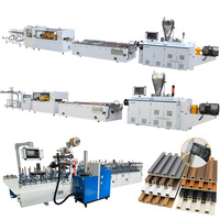 Machine de fabrication de panneaux muraux alvéolés en PVC/WPC à grande vitesse SJSZ 65/132, ligne de production de persiennes avec conception de moule gratuite
