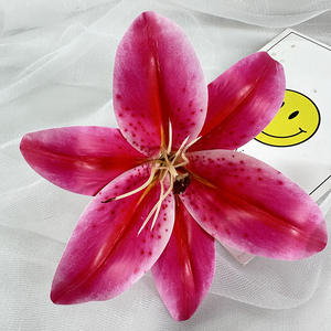 Tête de <span class=keywords><strong>fleur</strong></span> de lys en impression 3D faite à la main de haute qualité pour les décorations de gâteaux de Pâques et de mariage, style moderne, livraison rapide - Product Image 4