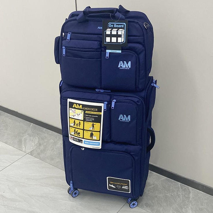 กระเป๋า17นิ้วสีน้ำเงิน