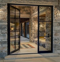 ชนบทเหล็กโลหะสีดำเหล็กภายนอกแกว่งภายใน Crittall ห้องครัวระเบียงลานฝรั่งเศสประตูกระจกและหน้าต่าง