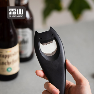 Abridor de Botellas Magnético para Refrigerador SHIMOYAMA, Lindo Abridor de Botellas de Vino y Cerveza con Forma de Pequeño Diablo, Imanes para Refrigerador - Product Image 6