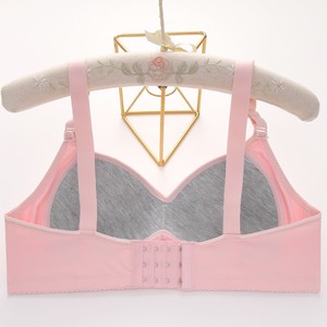 Nuovo Stile <span class=keywords><strong>Reggiseno</strong></span> Sexy in Pizzo <span class=keywords><strong>Senza</strong></span> <span class=keywords><strong>Ferretto</strong></span> Taglie Forti da Donna, <span class=keywords><strong>Reggiseno</strong></span> <span class=keywords><strong>Senza</strong></span> <span class=keywords><strong>Ferretto</strong></span> con 4 File e 3 Chiusure, Coppe Imbottite in Spugna, Lingerie per Mamme, Ingrosso - Product Image 4