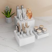 3pcs Acrylique Buffet Risers Display Set Hollow Bottoms Stand Nesting Risers Dessert Table Party Cake Stand Jewelry Plastic Crafts