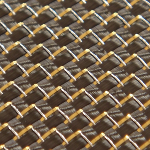 Tela de fibra de carbono con reflejos dorados brillantes - Product Image 1
