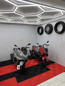 热卖六角发光二极管吸顶灯车库照明，带蜂窝细节，用于工作 - Product Image 6