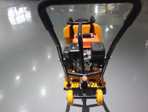 Hochleistungs-C60-Benzinkonstruktionsverdichter Vibrationsplatten-Boden verdichter GX160 Motor kern einschl ießlich Motor lager - Product Image 5