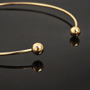 Hebilla de Metal Dorado para Collar y Anillo con Extremos de Bola, Acabado Plateado, Diseño Duradero - Product Image 3