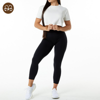 Kaus atasan Crop wanita, baju Fitness lengan pendek cepat kering leher Crew dasar