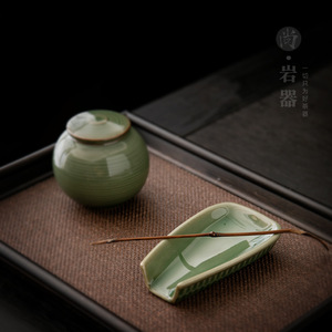 Cuillère à thé en céramique, glaçure verte en bambou, forme plate, accessoire réutilisable pour la dégustation du thé, usage domestique - Product Image 2