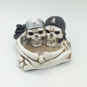Vente en gros de cendrier de pirate crâne en résine souvenir touristique nautique fait main personnalisé - Product Image 5