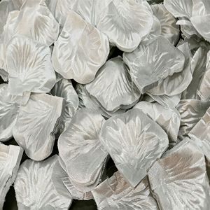 Pétales de rose artificiels dorés pour décorations de mariage, chambre nuptiale et fêtes - Product Image 4