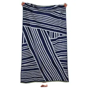 Custom wholesales embossed soft 100% cotton heavy custom jacquard beach towel big oversize thick band gift sand towel beach