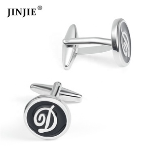 Nouvelle arrivée stock vente chaude boutons de manchette alphabet émail doux laiton noir lettre boutons de manchette pour hommes - Product Image 6