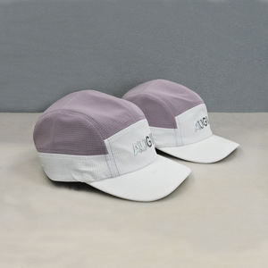 Gorra de Camping Personalizada de 5 Paneles, Secado Rápido, Transpirable, para Senderismo y Running, con Logotipo de Silicona 3D, Ligera, de Poliéster - Product Image 1
