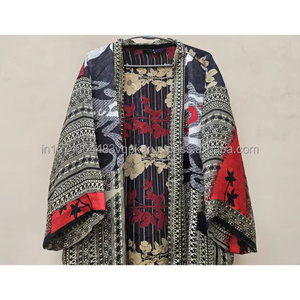 Peignoir Kimono de Luxe Vintage Fait Main en Soie Longue, Robe de Chambre Maxi avec Taille Élastique, Vêtement de Nuit Ethnique en Sari Recyclé - Product Image 4