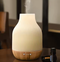 Humidificateur ultrasonique USB de bureau personnalisé en usine Base de grain de bois Diffuseur d'huile aromatique en céramique à LED pour aromathérapie