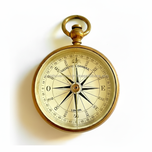 Brújula de Bolsillo Clásica de Latón Antiguo con Esfera Blanca Transparente y Marcas Direccionales Detalladas para Uso en Exteriores a Precio de Mayoreo - Product Image 1