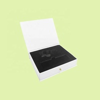 Boîte cadeau en carton noir de luxe, recyclable, imperméable, avec lamination mate, fermeture magnétique, design portable et gaufrage