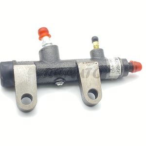 OEM 2-50-125 AA92A16630D cilindro maestro del embrague para <span class=keywords><strong>Kia</strong></span>/Corea/Hyundai autobús Accesorios - Product Image 1