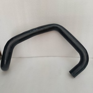 Tuyau d'arrivée d'eau du radiateur Hyundai 11QB-41130 pour excavatrice 485-9 485-9T 520-9Vs - Product Image 3