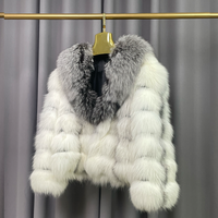 Veste Courte Femme en Fourrure de Renard Marbrée, Col en V, Couleur Naturelle, Doublure en Soie Chaude, Coton, Personnalisation en Gros pour la Vente au Détail