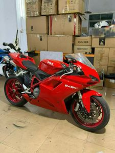 Motocicleta deportiva <span class=keywords><strong>Ducati</strong></span> 848 de segunda mano con apariencia y motor de alta calidad - Product Image 1