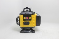 Niveau laser à 360 degrés Vente chaude 4D 16 lignes extérieur intérieur horizontal vertical niveau laser vert OEM
